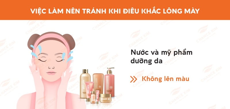 Điêu khắc chân mày cần kiêng gì? Nước và mỹ phẩm dưỡng da sẽ khiến chân mày không lên màu và lâu lành, hãy kiêng tối thiểu 7 ngày để đảm bảo chất lượng sau bong